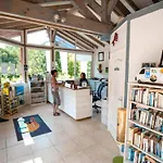 Mobil-home Confortable Pour 5 Avec Terrasse A - Api-1-52-1577 *