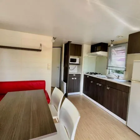 Camping Mobil-home Confortable Pour 5 Avec Terrasse A - Api-1-52-1577 Espelette