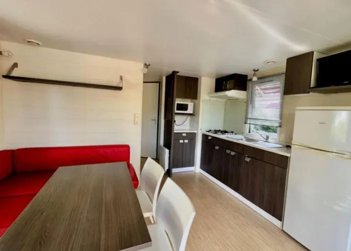 Camping Mobil-home Confortable Pour 5 Avec Terrasse A - Api-1-52-1577 Espelette